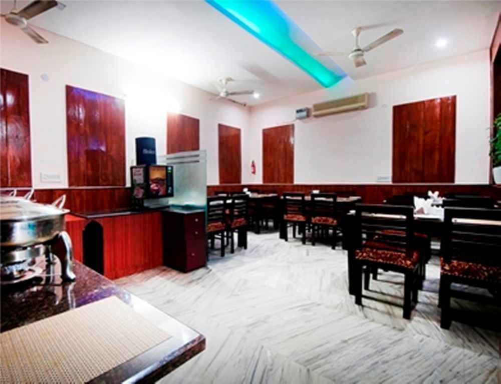 Hotel Olive & Blue - Govt Approved Hotel Near Delhi Airport Nova Deli Exterior foto