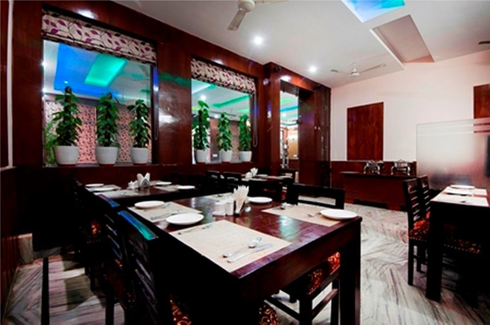 Hotel Olive & Blue - Govt Approved Hotel Near Delhi Airport Nova Deli Exterior foto